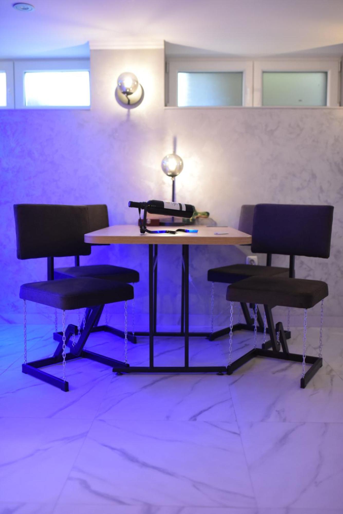 La Luna Premium Deluxe Apartment With Free Jacuzzi, Bikes & Covered Parking Nasice Exterior foto